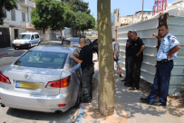 بالصور: تمزيق اطارات 20 مركبة في شارع ميخائيل انجلو بيافا والشرطة تحقق